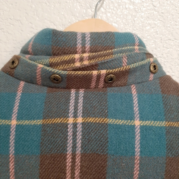 Boden Pembroke Plaid Wool Blend Quilted Vest - Picture 10 of 14